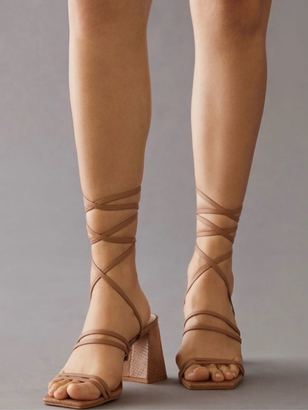 Anthropologie Dolce Vita Clear Paxx Luggage Stella Heels- Size 8.5 - Picture 3 of 15